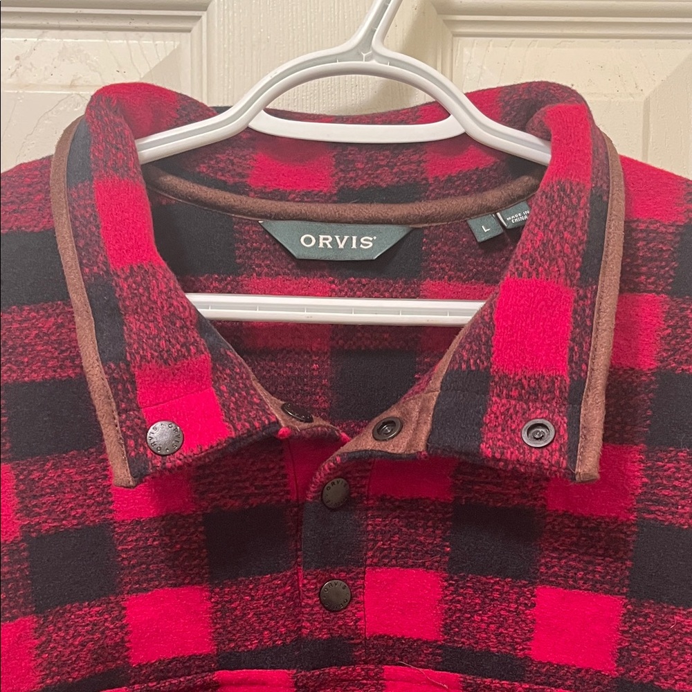 Orvis Men's Red and Black Buffalo Fleece Plaid Pullover Shirt